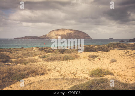 Une vue de la plage de las Conchas,une belle plage sur la graciosa,une petite île près de Lanzarote, Canaries,au milieu de l'océan atlantique. Banque D'Images