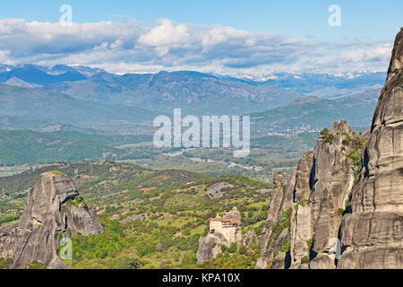 Monastère St Nicolas Anapafsas dans le monastère des météores en Grèce. Banque D'Images