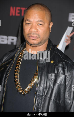 Los Angeles, Californie, USA. 13 Décembre, 2017. 13 décembre 2017 - Los Angeles, Californie, USA - Le rappeur XZIBIT à ''Bright'' Premiere tenue au Regency Village Theatre, Westwood, CA. Crédit : Paul Fenton/ZUMA/Alamy Fil Live News Banque D'Images