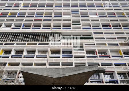 Marseille (France), l'habitation du logement social connu sous le nom de "La Cité Radieuse", conçu par le grand architecte Le Corbusier Banque D'Images