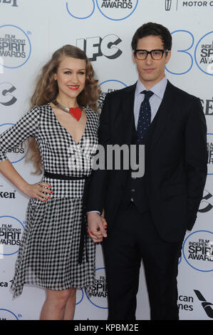 SANTA MONICA, CA - 21 février : Joanna Newsom, Andy Samberg assiste au Film Independent Spirit Awards 2015 à la plage de Santa Monica le 21 février 2015 à Santa Monica, en Californie, les gens : Joanna Newsom, Andy Samberg Banque D'Images