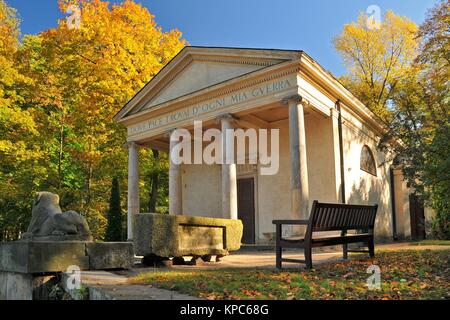 Temple de Diane. Jardin anglais Park créé par Helena Radziwiłł en 1779 dans la voïvodie de Lodz, village Arkadia, en Pologne. Banque D'Images