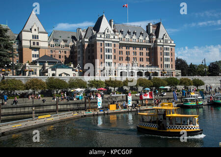 Port, Taxiboat, Victoria, île de Vancouver, Colombie-Britannique, Canada Banque D'Images