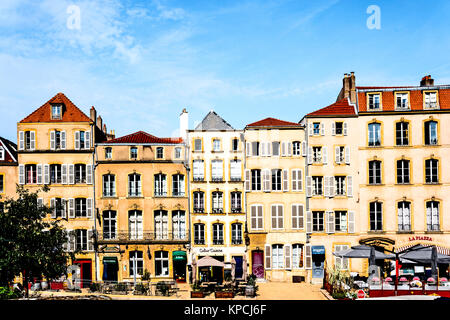 Metz (France) : la Place de chambres, vis-à-vis de la cathédrale Banque D'Images