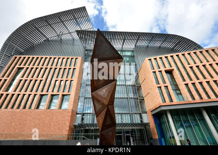 Francis Crick Institute, anciennement le UK Centre for Medical Research and Innovation, Centre de recherche biomédicale de Londres. Banque D'Images