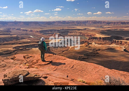 Surplombant le Canyonlands Banque D'Images