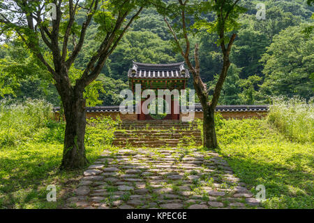 Porte du Temple dans un monte Banque D'Images