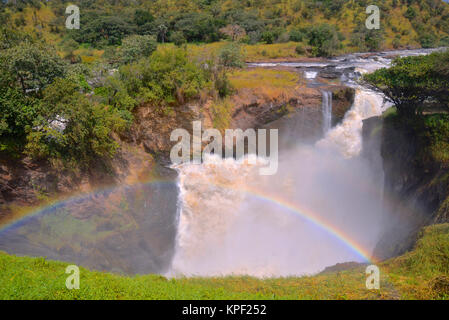 L'Ouganda est appelée la "perle de l'Afrique" à cause de ses beaux paysages, des gens accueillants, et l'abondance de pluie. Murchison Falls Banque D'Images