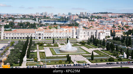 Belém, Portugal - 28 Avril 2014 : vue panoramique sur le monastère des Hiéronymites, Belém, Portugal Banque D'Images
