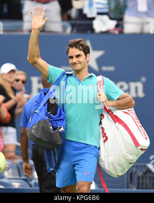 FLUSHING NY- 06 SEPTEMBRE : Roger Federer, jour 13 de l'US Open 2014 à l'USTA Billie Jean King National Tennis Center le 6 septembre 2014 dans le quartier de rinçage de la Queens Borough de New York City People : Roger Federer Banque D'Images