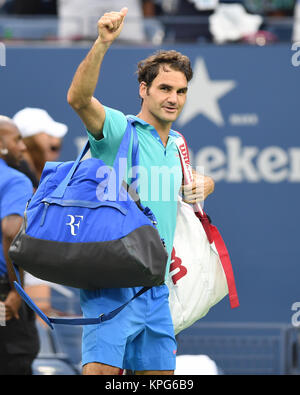 FLUSHING NY- 06 SEPTEMBRE : Roger Federer, jour 13 de l'US Open 2014 à l'USTA Billie Jean King National Tennis Center le 6 septembre 2014 dans le quartier de rinçage de la Queens Borough de New York City People : Roger Federer Banque D'Images