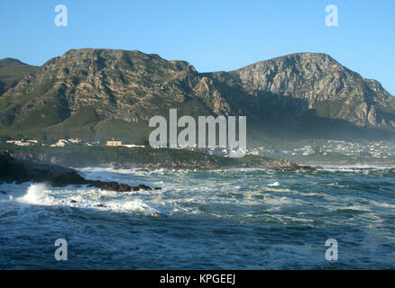 Seascape saccadé à Hermanus, Afrique du Sud Banque D'Images