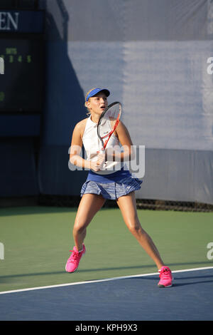 FLUSHING NY- Août : Donna Vekic, à l'US Open 2014 à l'USTA Billie Jean King National Tennis Center, août 2014 dans le quartier de rinçage de la Queens Borough de New York City People : Donna Vekic Banque D'Images