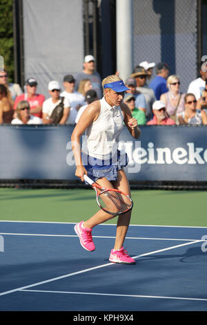 FLUSHING NY- Août : Donna Vekic, à l'US Open 2014 à l'USTA Billie Jean King National Tennis Center, août 2014 dans le quartier de rinçage de la Queens Borough de New York City People : Donna Vekic Banque D'Images