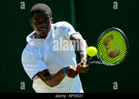 Londres, ANGLETERRE - 03 juillet : Frances Tiafoe sur dix jours du championnat de tennis sur gazon de Wimbledon à l'All England Lawn Tennis et croquet Club le 3 juillet 2014 à Londres, Angleterre les gens : Frances Tiafoe Banque D'Images