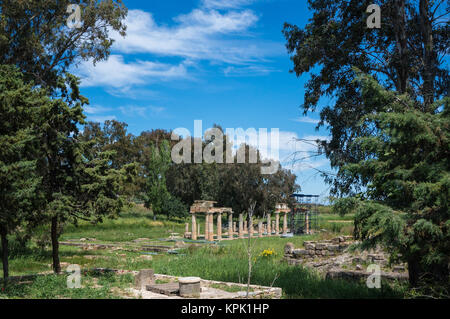 Temple d'Artemis à Athènes en Grèce. Artémis était la déesse de la chasteté, la virginité, la chasse, la lune et l'environnement naturel. Banque D'Images