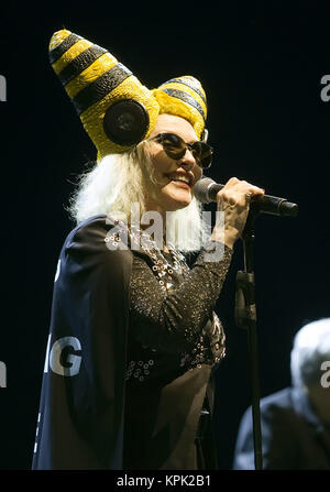 Blondie effectue en direct sur la SSE Hydro au sec à Glasgow avec Blondie : où : Glasgow, Écosse, Royaume-Uni Quand : 14 novembre 2017 Crédit : Peter Kaminski/WENN.com Banque D'Images