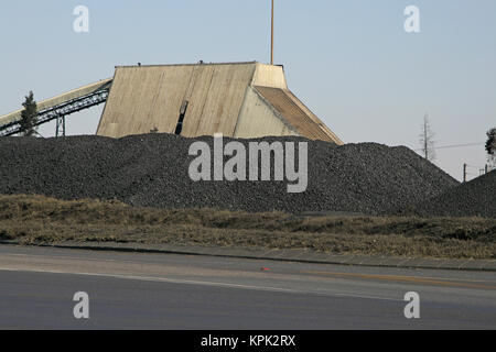 La mine de charbon de la campagne sur l'autoroute, Royaume du Swaziland. Banque D'Images