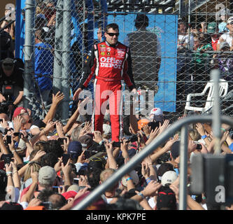 HOMESTEAD, FLORIDE - ARCHIVE PHOTOS : pilote de NASCAR Tony Stewart a frappé et tué un autre conducteur qui se promenait sur une plage pendant un circuit dans le nord de New York, les autorités ont déclaré qu'au début le dimanche. Orig Photo prise 2005-2010 Homestead-Miami Speedway sur à Homestead, Floride Personnes : Tony Stewart Banque D'Images