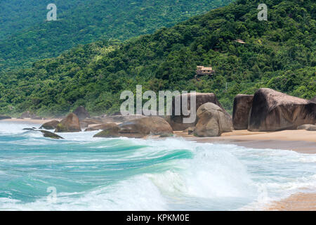 Plage de Trinidade - Paraty, Rio de Janeiro, Brésil de l'état Banque D'Images