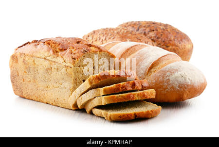 La composition avec un assortiment de produits à pâtisserie isolated on white Banque D'Images