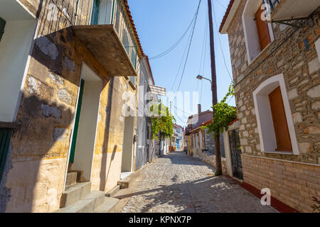 Le village pittoresque d'Agiasos est situé dans la partie sud de l'île de Lesbos et c'est célèbre pour les bâtiments et églises pittoresques Banque D'Images