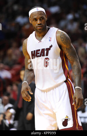 MIAMI, FL - JUILLET11 : BREAKING NEWS : Lebron James Miami feuilles et têtes de retour à Cleveland Cavaliers le 11 juillet 2014 NOTE DU RÉDACTEUR : Orig photo prise 2011 Participants : Lebron James Banque D'Images