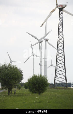 Germnay, éoliennes près de ens près de Werl. Bei Windkraftanlagen Deutschland, ens naehe Werl. Banque D'Images