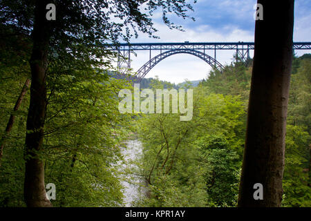 L'Europe, l'Allemagne, la région de Bergisches Land, le Muengstener bridge près de Solingen. Europa, Deutschland, région du Bergisches Land, die Bruecke Muengstener bei Banque D'Images