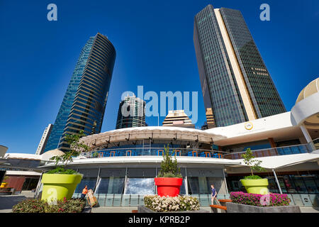 Les bâtiments de grande hauteur moderne à l'Eagle Street Pier au bord de la rivière de Brisbane CBD Queensland Australie Banque D'Images