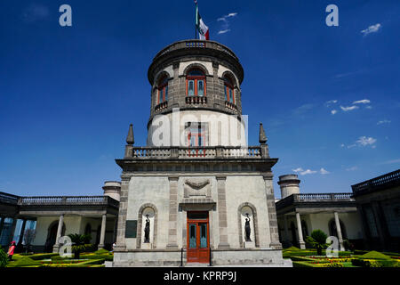 Le jardin, (El Jardin) Château de Chapultepec dans le parc de Chapultepec, Mexico, Mexique Banque D'Images