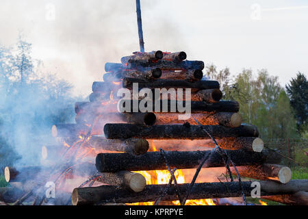 Grande nuit de Walpurgis fire Banque D'Images