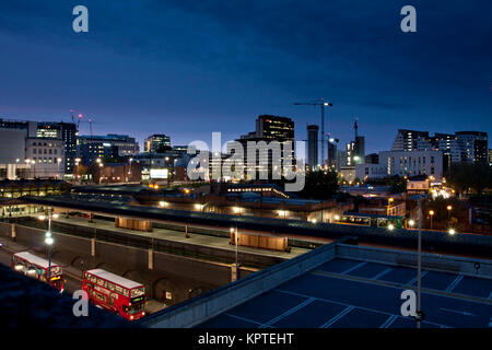 La gare de Moor Street à Birmingham en Grande-Bretagne par nuit Banque D'Images