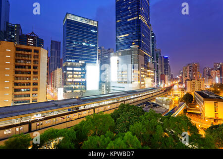 Kwun Tong nuit Banque D'Images