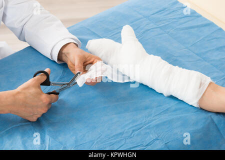 Bandage Main patient médecin Banque D'Images