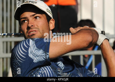 Orlando, United States. Déc 16, 2017. Thomas Lehman tees off sur le premier trou au cours de la première ronde du PNC 2017 Père Fils Défi Golf Tournament le 16 décembre 2017 à l'Hôtel Ritz-Carlton Golf Club à Orlando, Floride. Crédit : Paul Hennessy/Alamy Live News Banque D'Images