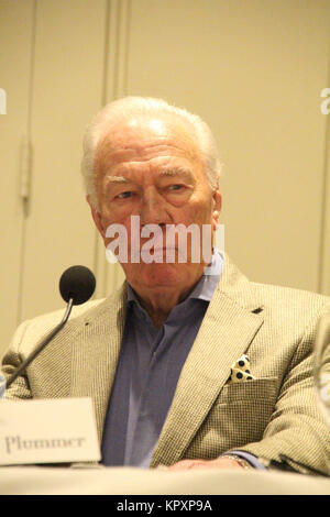 Beverly Hills, Los Angeles, USA. Déc 16, 2017. Christopher Plummer 12/16/2017 "tout l'argent dans le monde" une séance tenue au Four Seasons Los Angeles at Beverly Hills à Los Angeles, CA Photo : Cronos/Hollywood News Crédit : Cronos/Alamy Live News Banque D'Images