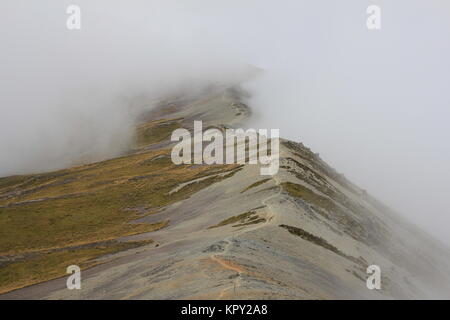 Le bivouac sur un fogy jour Banque D'Images