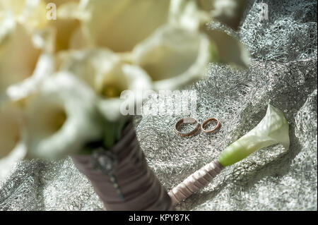 Bouquet de mariage, Blanc Calla palustris Marsh, Bog, Arum arum d'eau, la famille Araceae. Banque D'Images