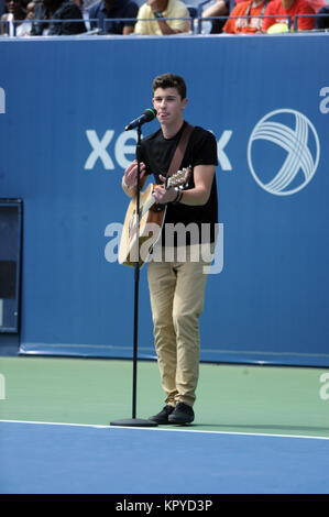 NEW YORK, NY - 23 août : Guest assiste à Arthur Ashe Kids day sur Arthur Ashe Stadium Cour à l'USTA Billie Jean King National Tennis Center le 23 août 2014 dans le borough de Queens de New York. People : Guest Banque D'Images