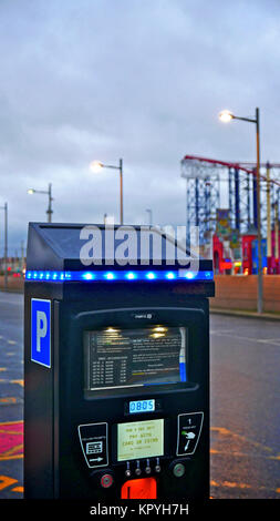 Parking payant sur la promenade de Blackpool Banque D'Images