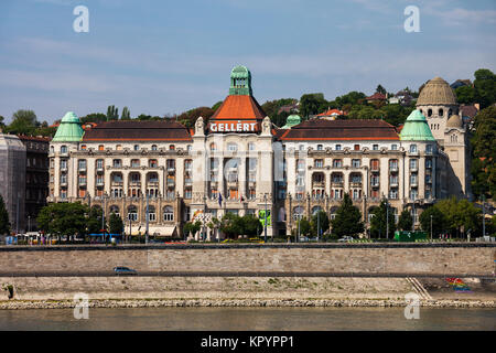 Danubius Hôtel Gellert Budapest, dans le style Art Nouveau façade donnant sur la rivière du Danube, ville monument, Hongrie, Europe Banque D'Images