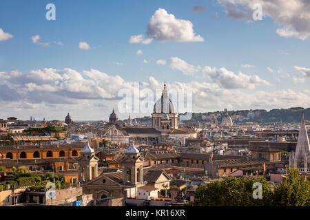 Le paysage urbain romain. Rome, Italie Banque D'Images