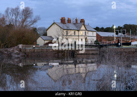 Henwick Lock à Worcester cottage Banque D'Images