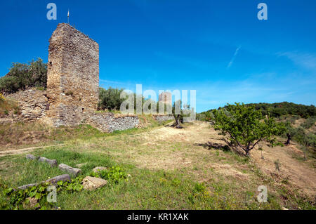 Vestiges du château médiéval de Fontignano, petit village de l'Ombrie, Italie Banque D'Images