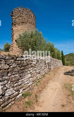 Vestiges du château médiéval de Fontignano, petit village de l'Ombrie, Italie Banque D'Images