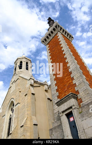 Chapelle Notre Dame de la Salette sur le Mont Pipet dans Vienne, France. Banque D'Images