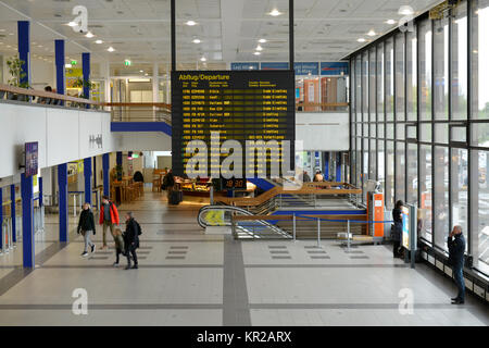 Hall principal, un terminal de l'aéroport, le terrain, la beauté, le Brandebourg, Allemagne, Haupthalle, Terminal A, Flughafen Schoenefeld, Deutschland, Banque D'Images