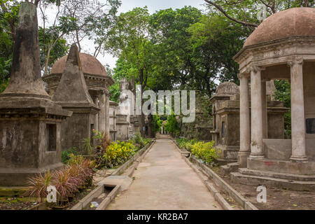 Tombes de South Park Street Cemetery à Kolkata, Inde Banque D'Images