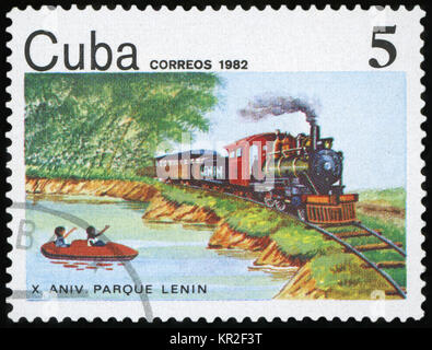 CUBA - VERS 1982 : timbre imprimé dans le Parc National de Cuba montre Lénine, 10e anniversaire, vers 1982 Banque D'Images